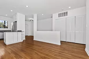 4023 S Calumet Ave, Chicago, IL 60653 - Photo 9
