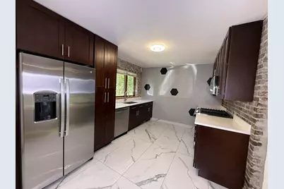 306 Park Avenue, Cary, IL 60013 - Photo 3