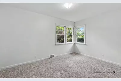 425 N Main Street, Lombard, IL 60148 - Photo 11
