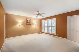 408 Creighton Ln, Schaumburg, IL 60193 - Photo 13