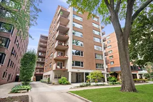 1508 Hinman Ave, Evanston, IL 60201 - Photo 1