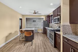 6817 S Crandon Ave, Chicago, IL 60649 - Photo 17