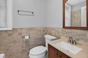 6817 S Crandon Ave, Chicago, IL 60649 - Photo 15