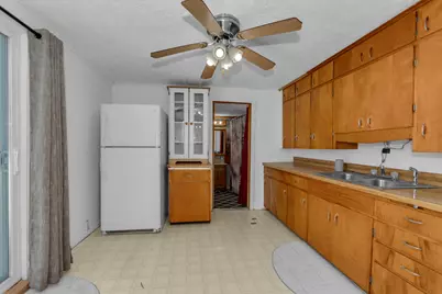 513 W Superior Street, Ottawa, IL 61350 - Photo 13