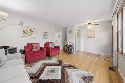 19021 S Keeler Avenue, Country Club Hills, IL 60478 - Photo 5