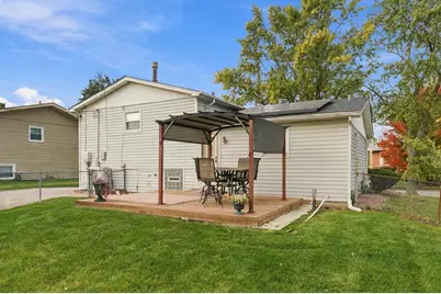 19021 S Keeler Avenue, Country Club Hills, IL 60478 - Photo 25