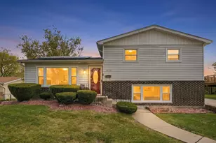 19021 S Keeler Ave, Country Club Hills, IL 60478 - Photo 1