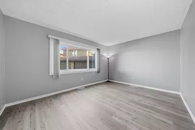 9535 Southwest Highway #2, Oak Lawn, IL 60453 - Photo 21