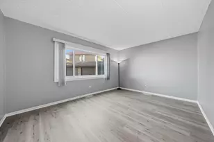 9535 SW Hwy, Oak Lawn, IL 60453 - Photo 21