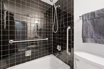 9535 Southwest Highway #2, Oak Lawn, IL 60453 - Photo 33