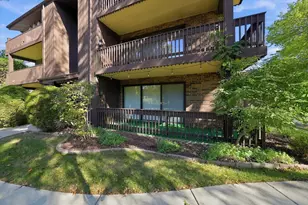 9535 SW Hwy, Oak Lawn, IL 60453 - Photo 3