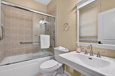 1520 Oakwood Avenue, Highland Park, IL 60035 - Photo 15