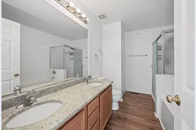 121 Commons Court, Wheeling, IL 60090 - Photo 7