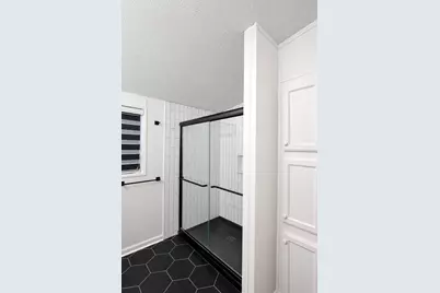 132 3rd Avenue, Bartlett, IL 60103 - Photo 11
