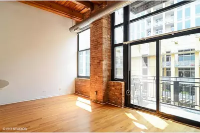 521 W Superior Street #433, Chicago, IL 60654 - Photo 3