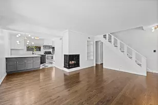 2207 Crawford Ave, Evanston, IL 60201 - Photo 3