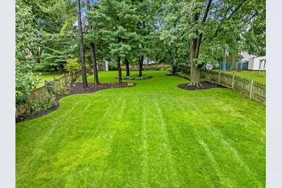 315 Park Avenue, Clarendon Hills, IL 60514 - Photo 23