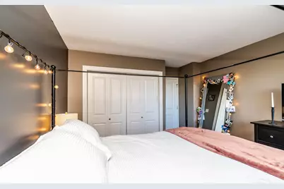 2930 N Sheridan Road #505, Chicago, IL 60657 - Photo 11