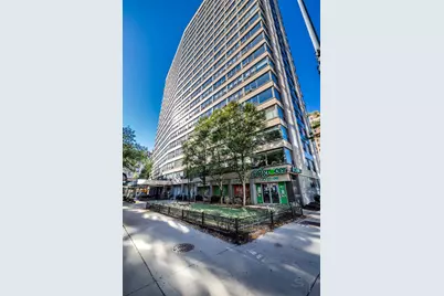 2930 N Sheridan Road #505, Chicago, IL 60657 - Photo 1