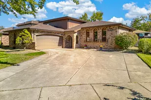 18433 Lange St, Lansing, IL 60438 - Photo 1