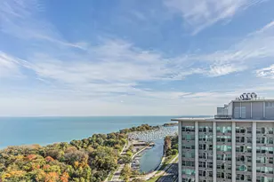 3600 N Lake Shore Dr, Chicago, IL 60613 - Photo 25