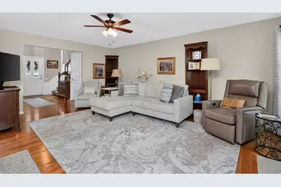 1728 Napoleon Drive, Naperville, IL 60565 - Photo 9
