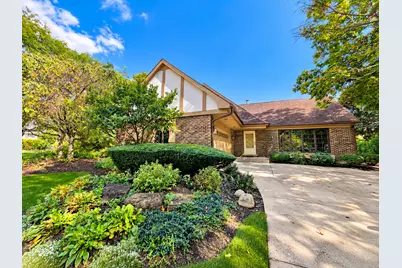 3 Alexandria Drive, Vernon Hills, IL 60061 - Photo 1