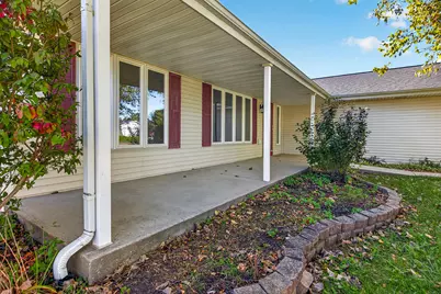 136 Harvest Glenn Drive, Davis Junction, IL 61020 - Photo 3