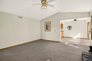 136 Harvest Glenn Dr, Davis Junction, IL 61020 - Photo 13