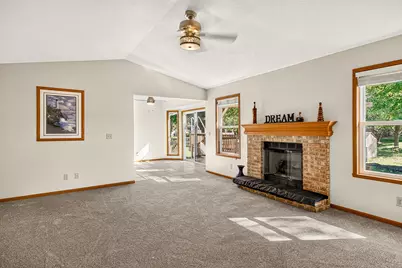 136 Harvest Glenn Drive, Davis Junction, IL 61020 - Photo 11