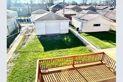 8312 S Phillips Avenue, Chicago, IL 60617 - Photo 33
