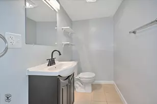 6635 S Francisco Ave, Chicago, IL 60629 - Photo 35