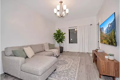 6635 S Francisco Avenue, Chicago, IL 60629 - Photo 5