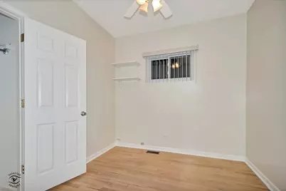 6635 S Francisco Avenue, Chicago, IL 60629 - Photo 19