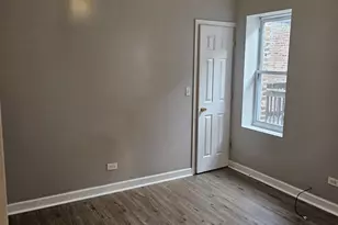 7827 S Winchester Ave, Chicago, IL 60620 - Photo 5