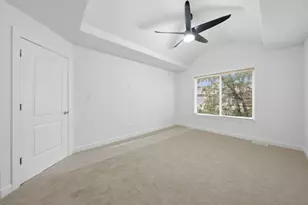 7204 W 83rd St, Bridgeview, IL 60455 - Photo 13