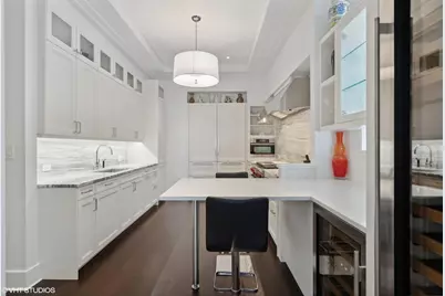 118 E Erie Street #37H, Chicago, IL 60611 - Photo 21
