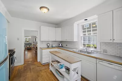 233 E Center Avenue, Lake Bluff, IL 60044 - Photo 7