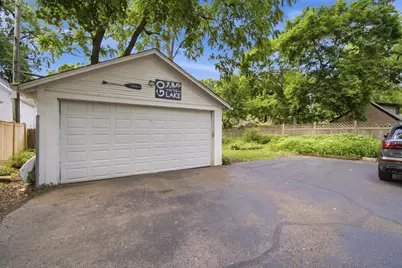 233 E Center Avenue, Lake Bluff, IL 60044 - Photo 19