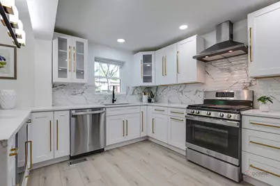 2272 Asbury Road, Northbrook, IL 60062 - Photo 13