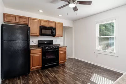 221 Merrill Avenue, Loves Park, IL 61111 - Photo 7