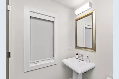 4542 S Prairie Avenue, Chicago, IL 60653 - Photo 11