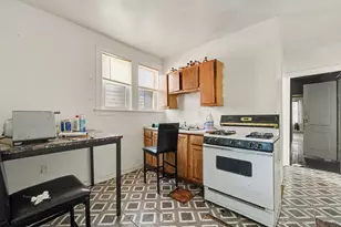 8843 S Carpenter St, Chicago, IL 60620 - Photo 5