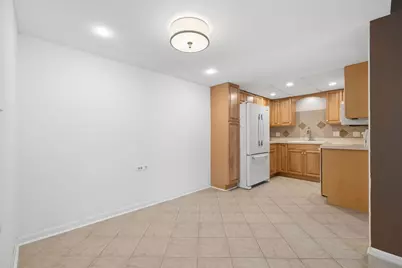 5300 Walnut Avenue #10A, Downers Grove, IL 60515 - Photo 9