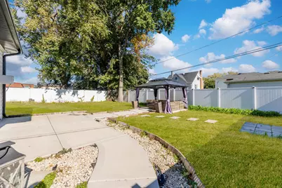 9525 Parkside Avenue, Oak Lawn, IL 60453 - Photo 29