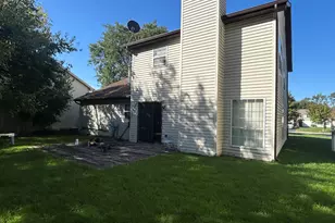 109 Azalea Cir, Streamwood, IL 60107 - Photo 15