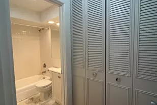 736 W Buena Ave, Chicago, IL 60613 - Photo 5
