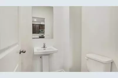 2053 Sequoia Avenue, Mundelein, IL 60060 - Photo 15
