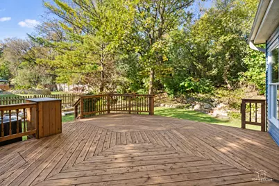 424 Harbor Drive, Carpentersville, IL 60110 - Photo 17