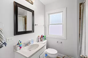 5922 S Karlov Ave, Chicago, IL 60629 - Photo 31